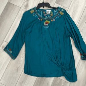 Parsley & Sage soft rayon top with lots of embroidery detail. Dark turquoise